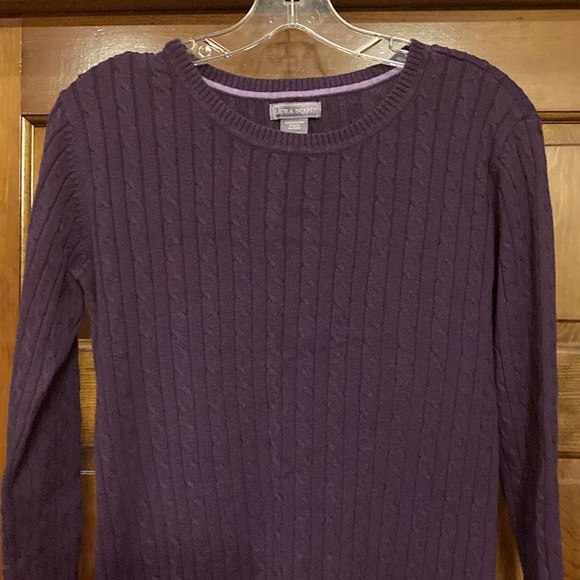 Small Laura Scott Purple Cable Sweater - Picture 2 of 9